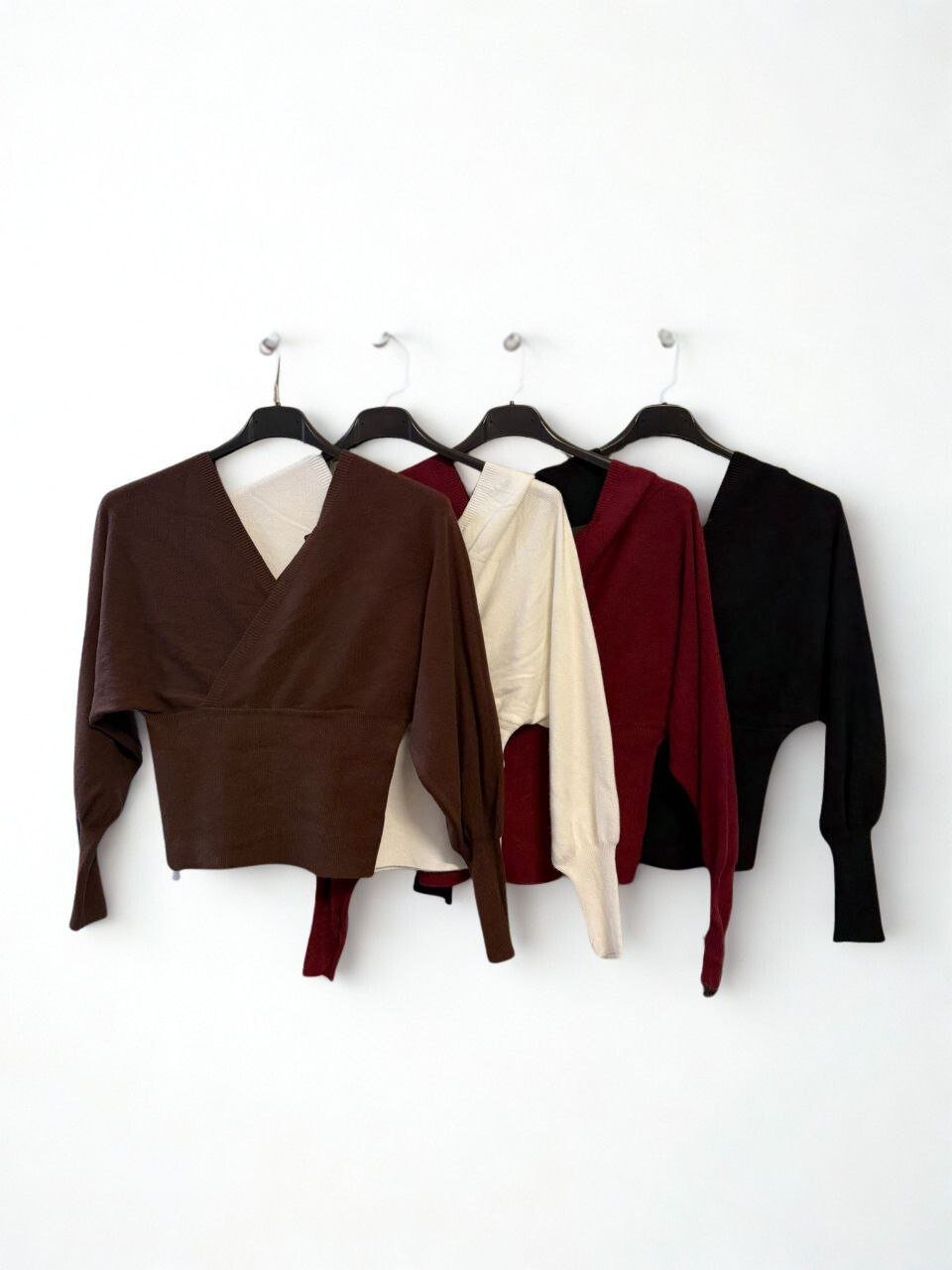 Maglione V - Dverso Fashion