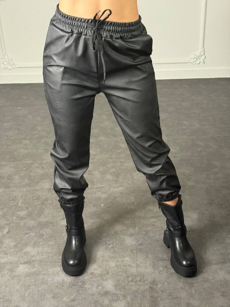Pantalone Bartolomea - Dverso Fashion