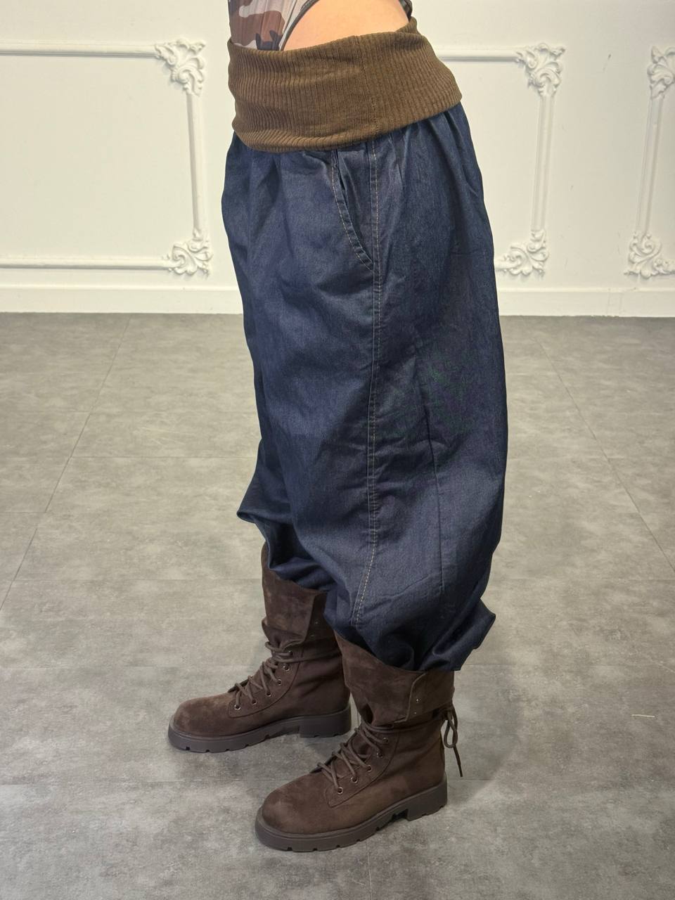 pantalone jeans con risvolto - Dverso Fashion