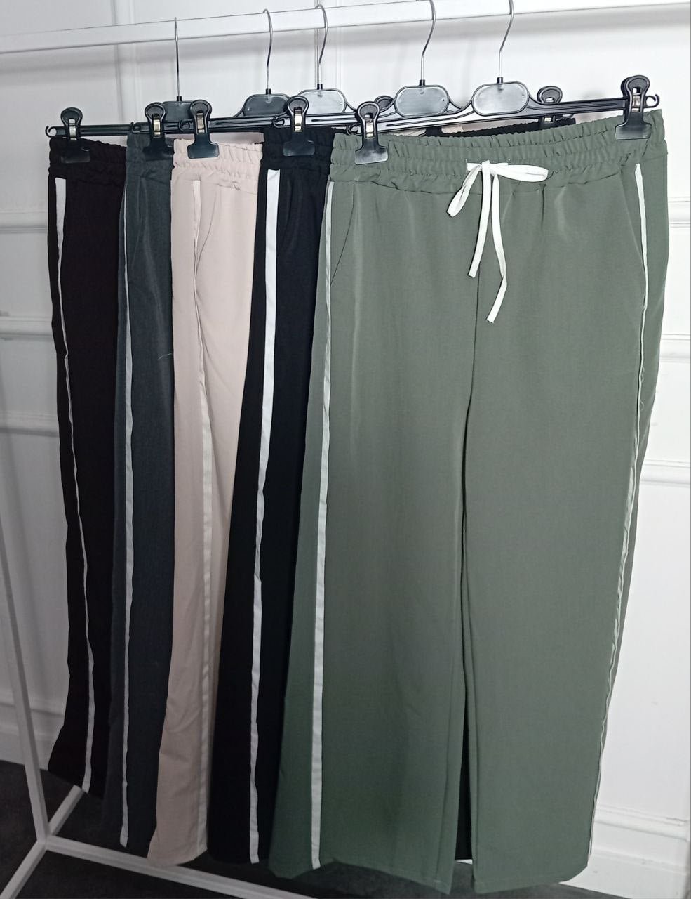 Pantalone Lelly - Dverso Fashion