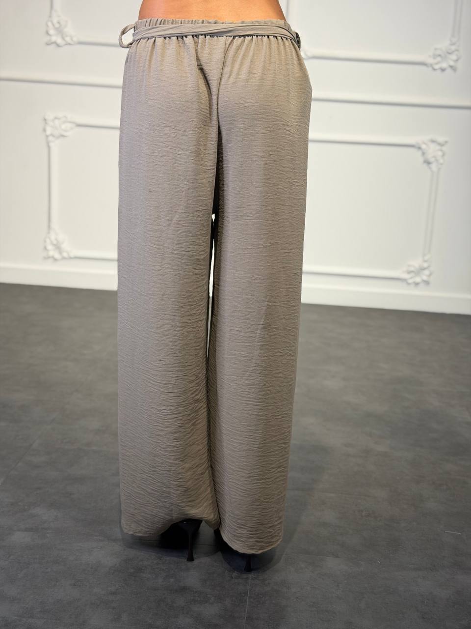 pantalone morbido con cintina - Dverso Fashion