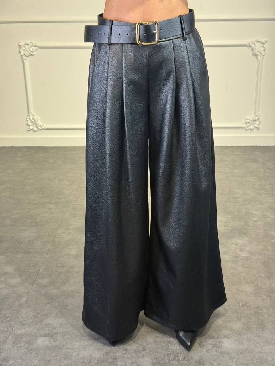 pantalone office in pelle - Dverso Fashion