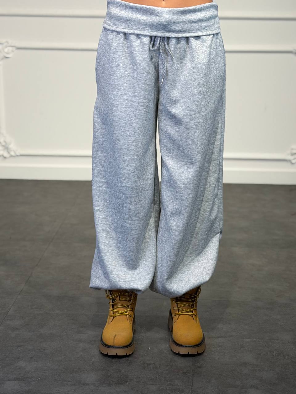 pantalone tuta con risvolto - Dverso Fashion