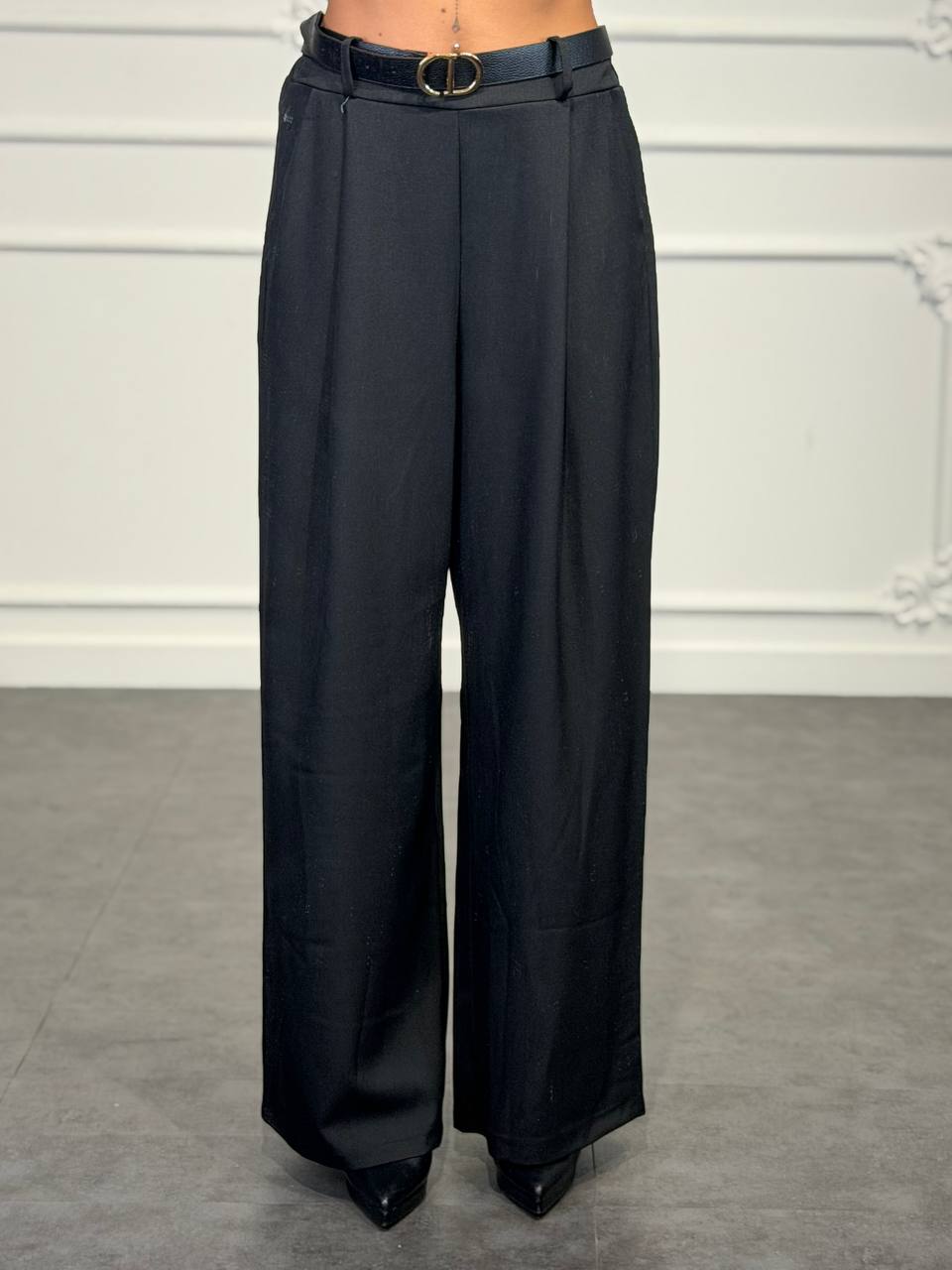 Pantaloni palazzo a vita alta con pinces e cintura inclusa - Dverso Fashion