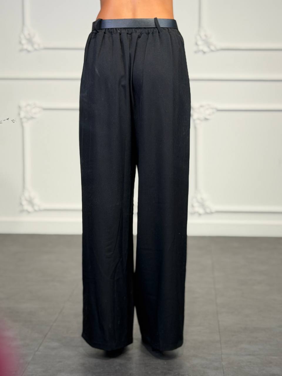 Pantaloni palazzo a vita alta con pinces e cintura inclusa - Dverso Fashion