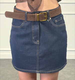 Gonna corta in denim a vita alta con cintura