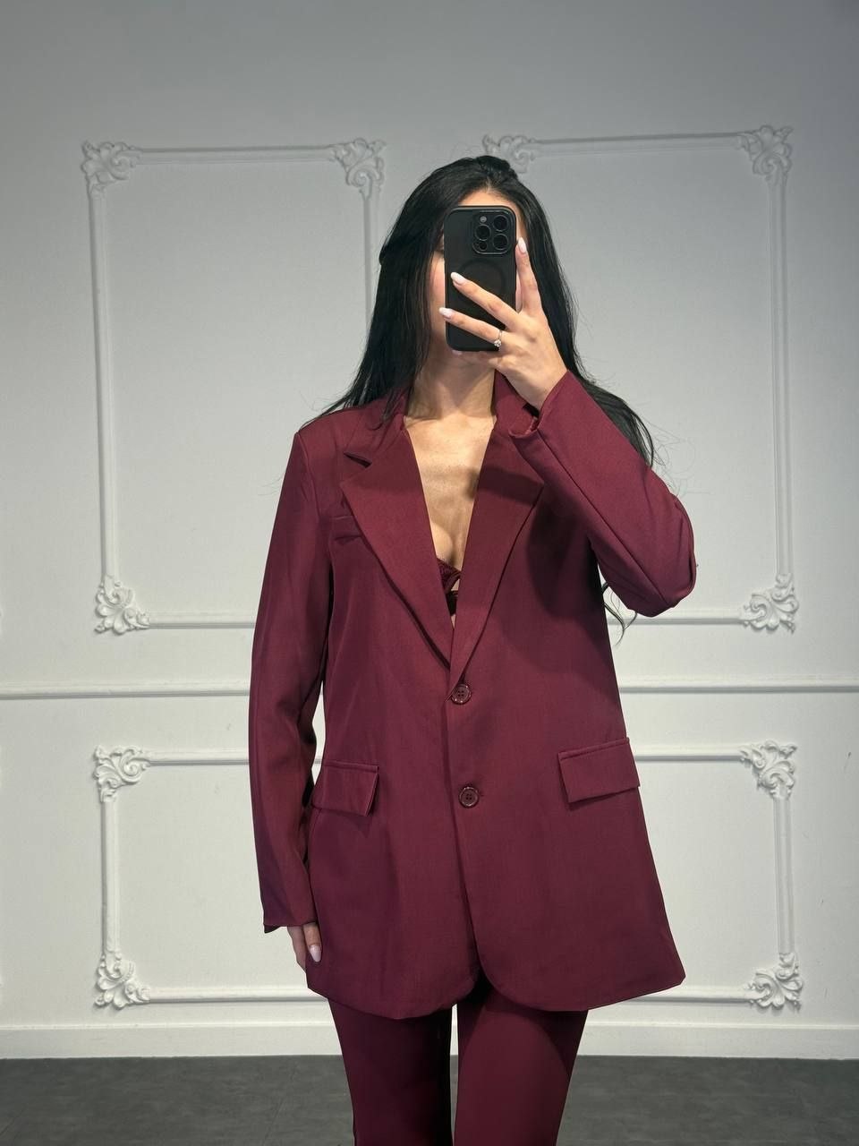 Blazer oversize monopetto con revers ampi e tasche frontali