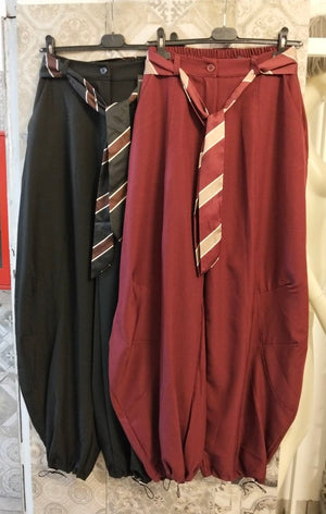 Pantalone balloon a vita alta e gamba ampia sagomata