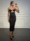 Abito midi in pizzo con coppe strutturate