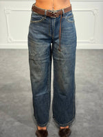 Jeans relaxed fit con cintura in vita