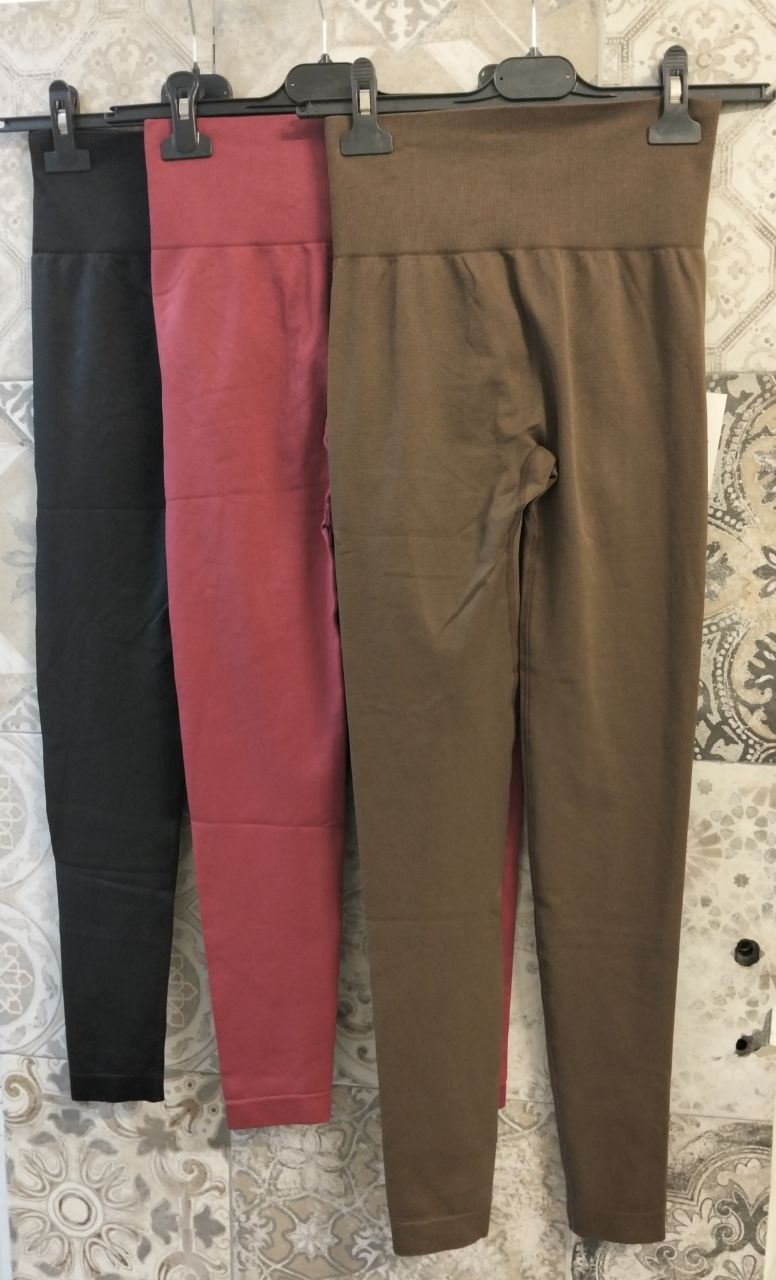 Leggings modellanti a vita alta con fascia larga e linea aderente