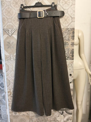 Pantalone palazzo gessato con pinces