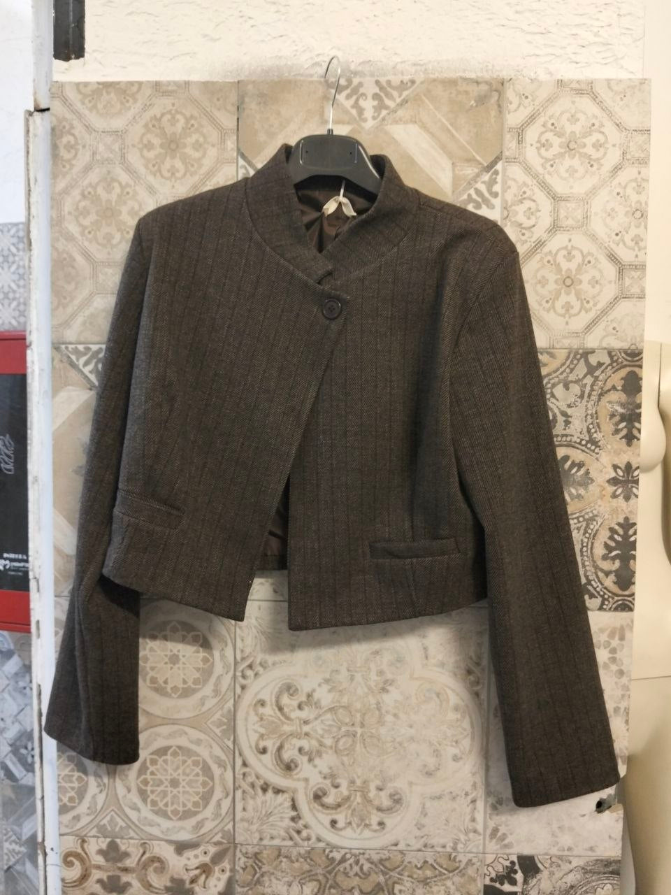 Giacca cropped gessata