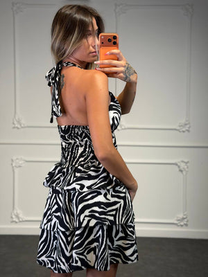 Abito Corto Halter con Vita Elasticizzata e Gonna a Balze