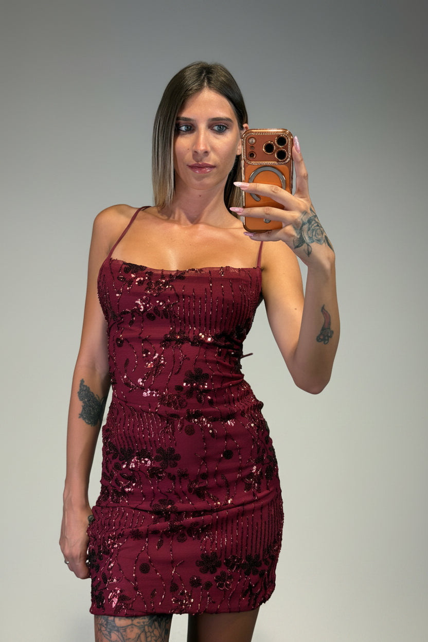 abito star con pailettes corto