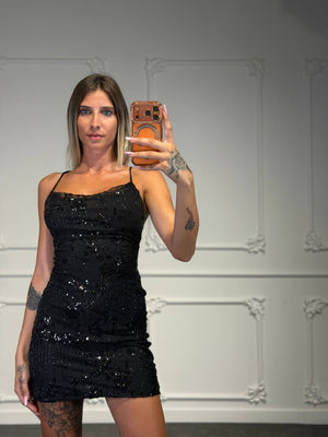 abito star con pailettes corto