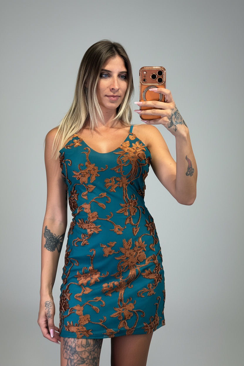 abito foliage corto