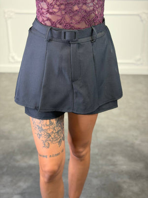 gonna pantaloncino elegante con cinta