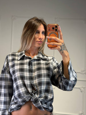 camicia a quadri semplice