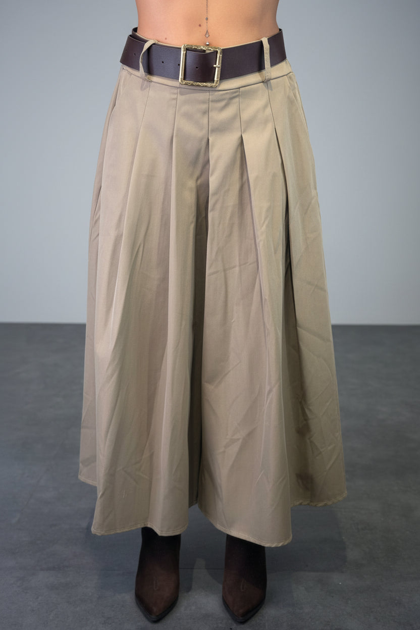 pantalone palazzo molto ampio