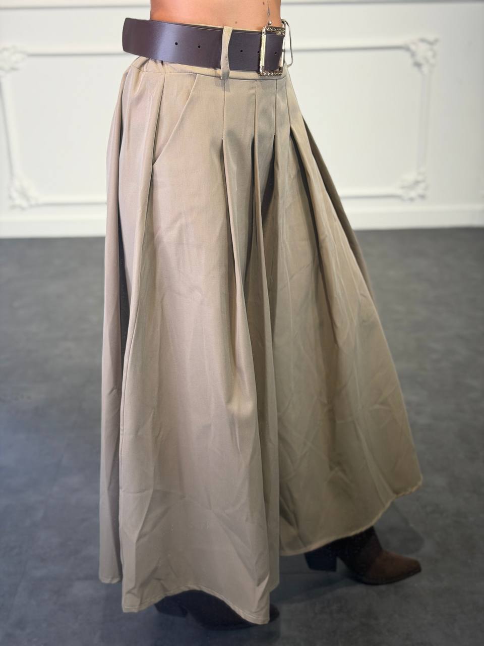 pantalone palazzo molto ampio