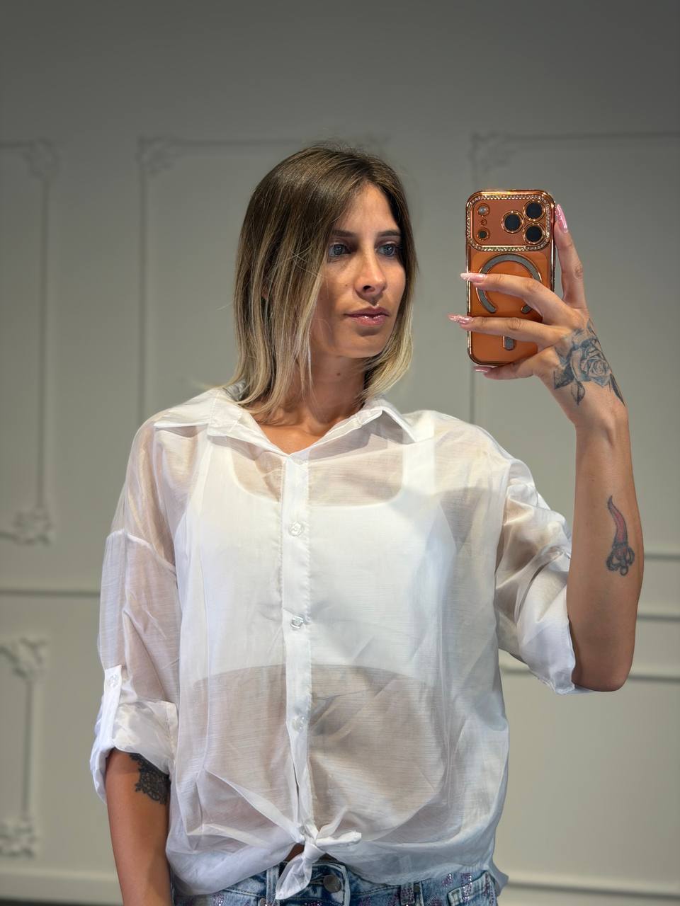 camicia semi trasparente