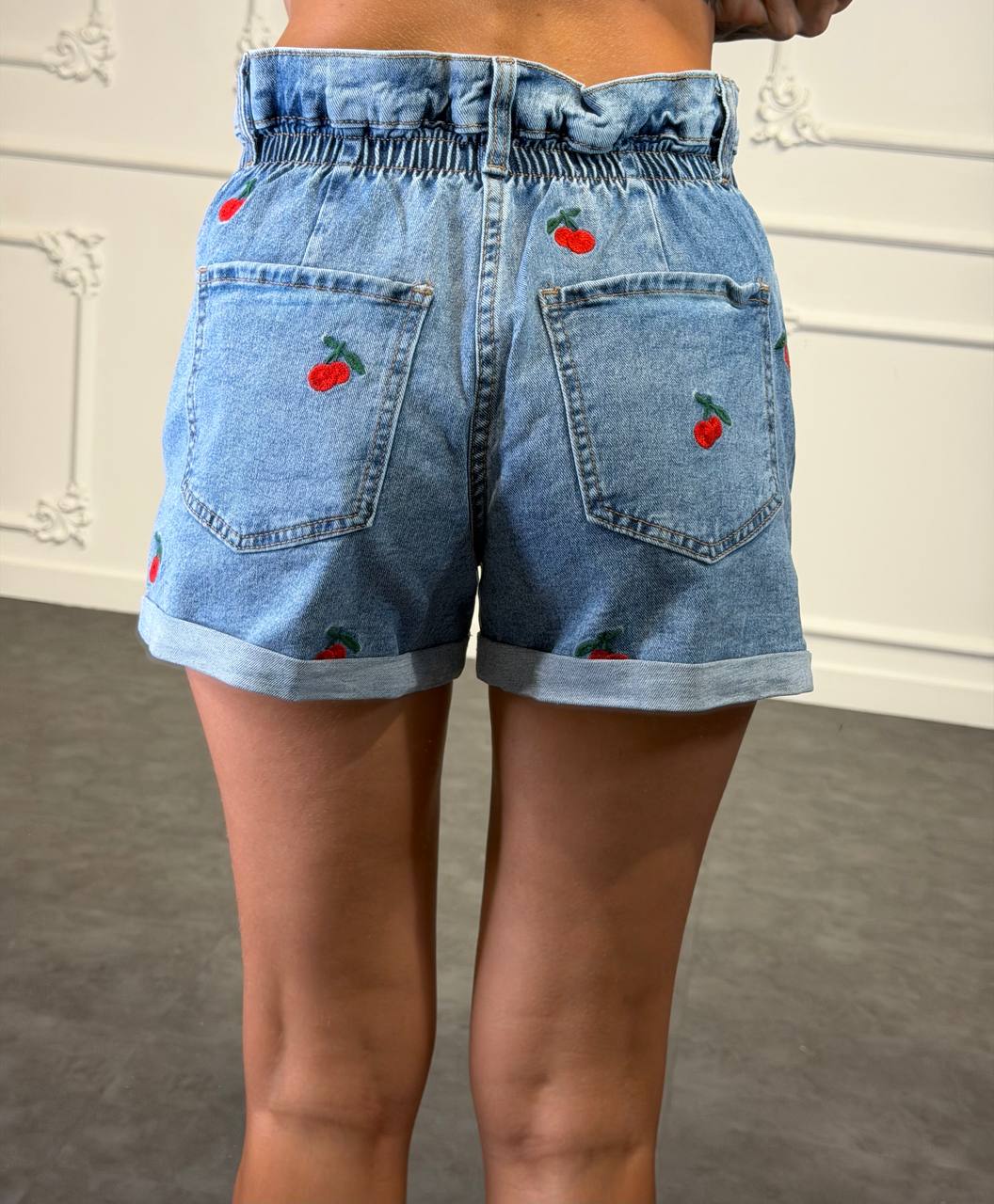 shorts a caramella con ciliegie - Dverso Fashion