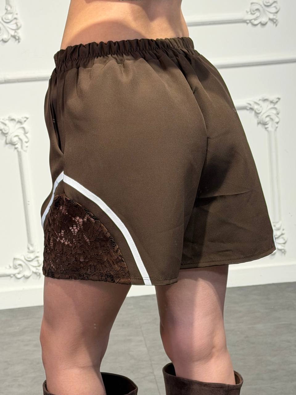shorts in pizzo - Dverso Fashion