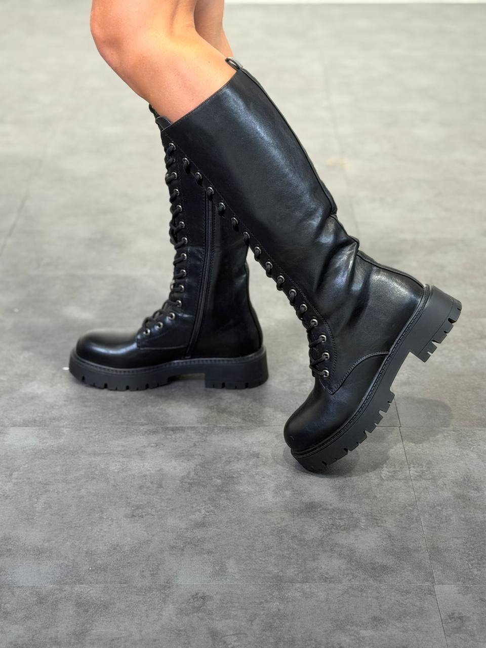 stivale alto con lacci - Dverso Fashion