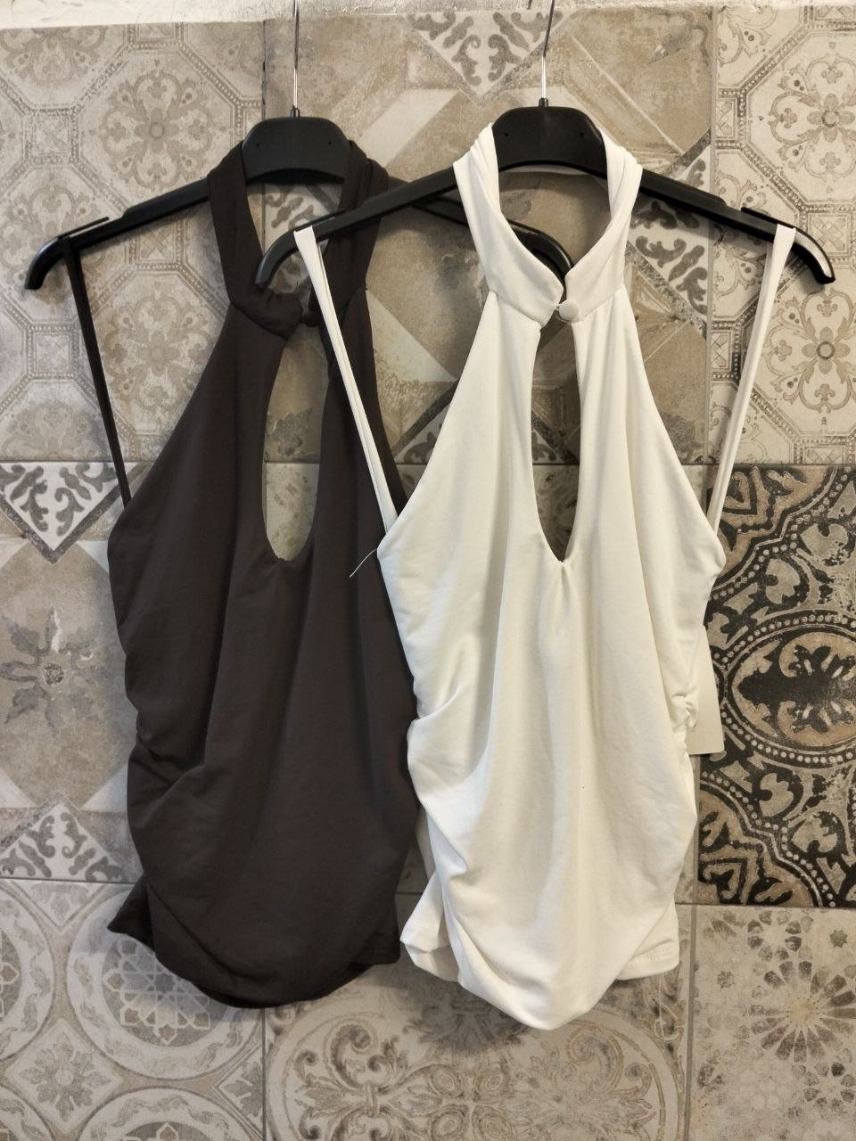 top con scollo a goccia - Dverso Fashion