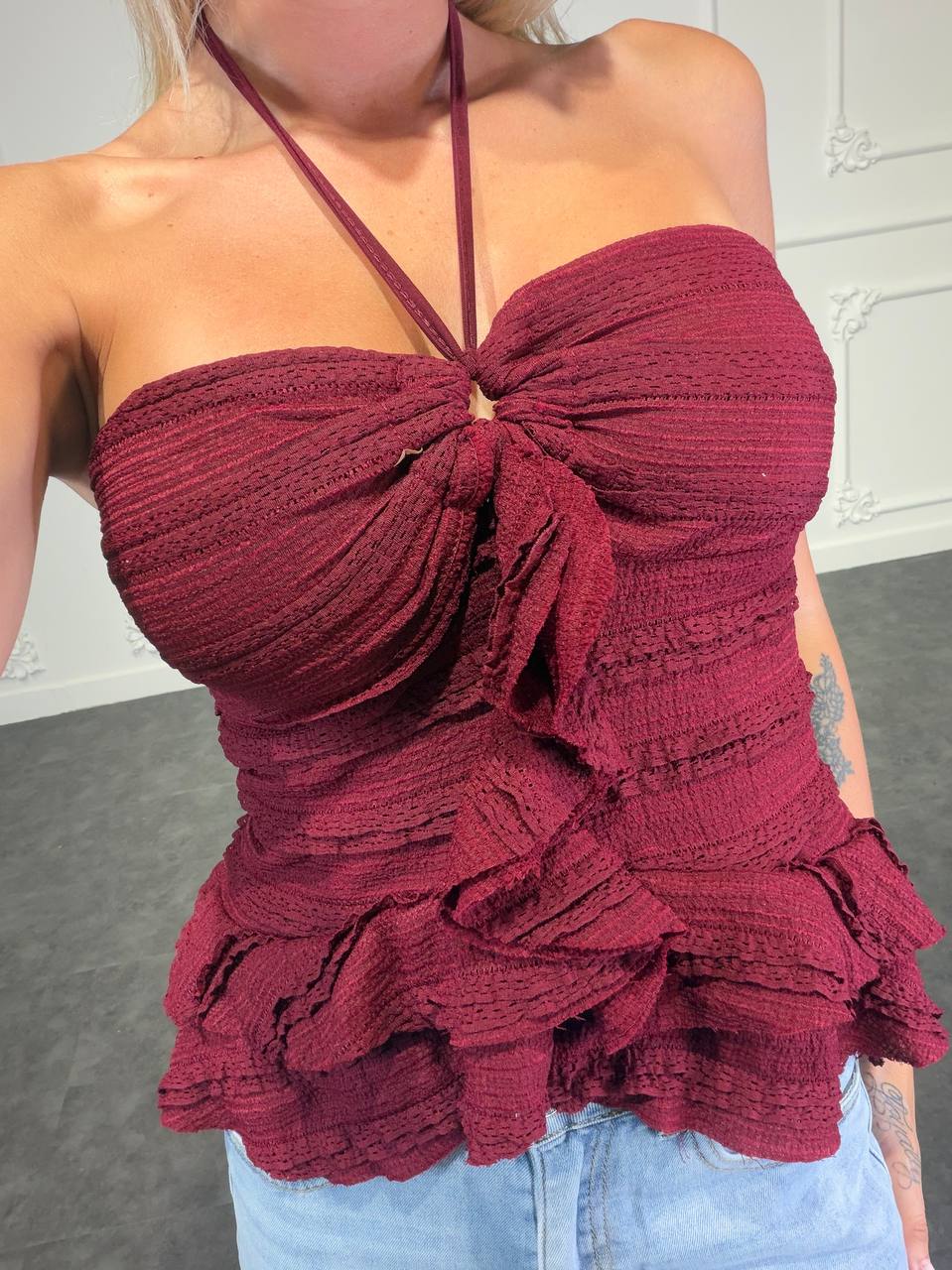 top martina in cotone ricamato e balze - Dverso Fashion